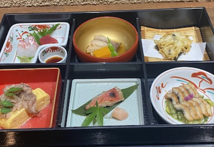 ■松花堂弁当(予約限定)